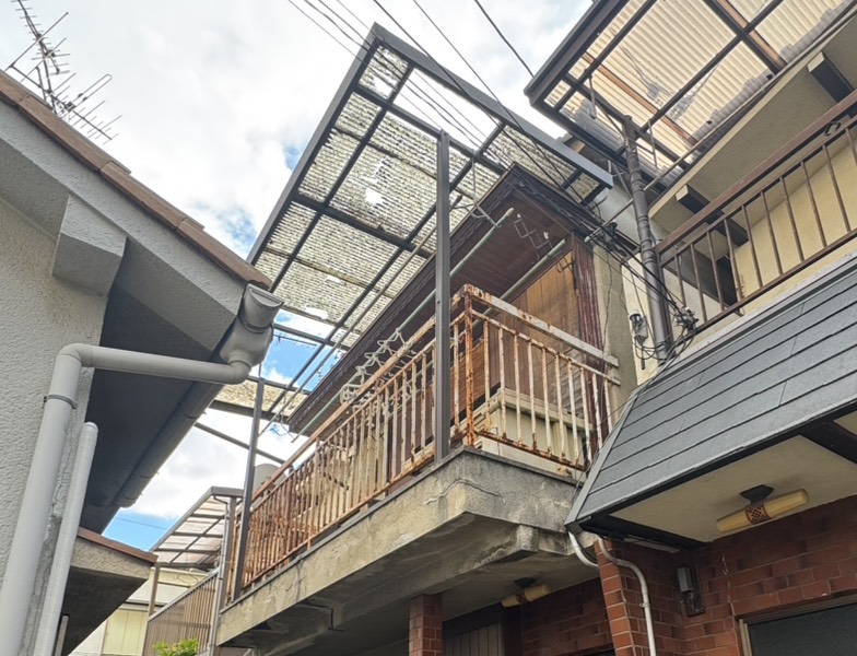 交換前の古い波板